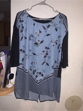Ricki's Light Blue Floral & Black Sleeve Mixed-Print Tunic